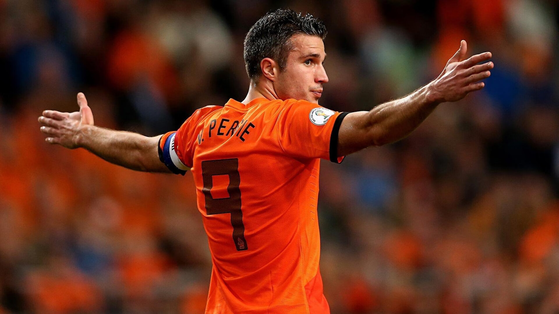 2平8负！英超主帅下课，或成国足主帅新目标，曾带领海港夺冠，英超主教练名单